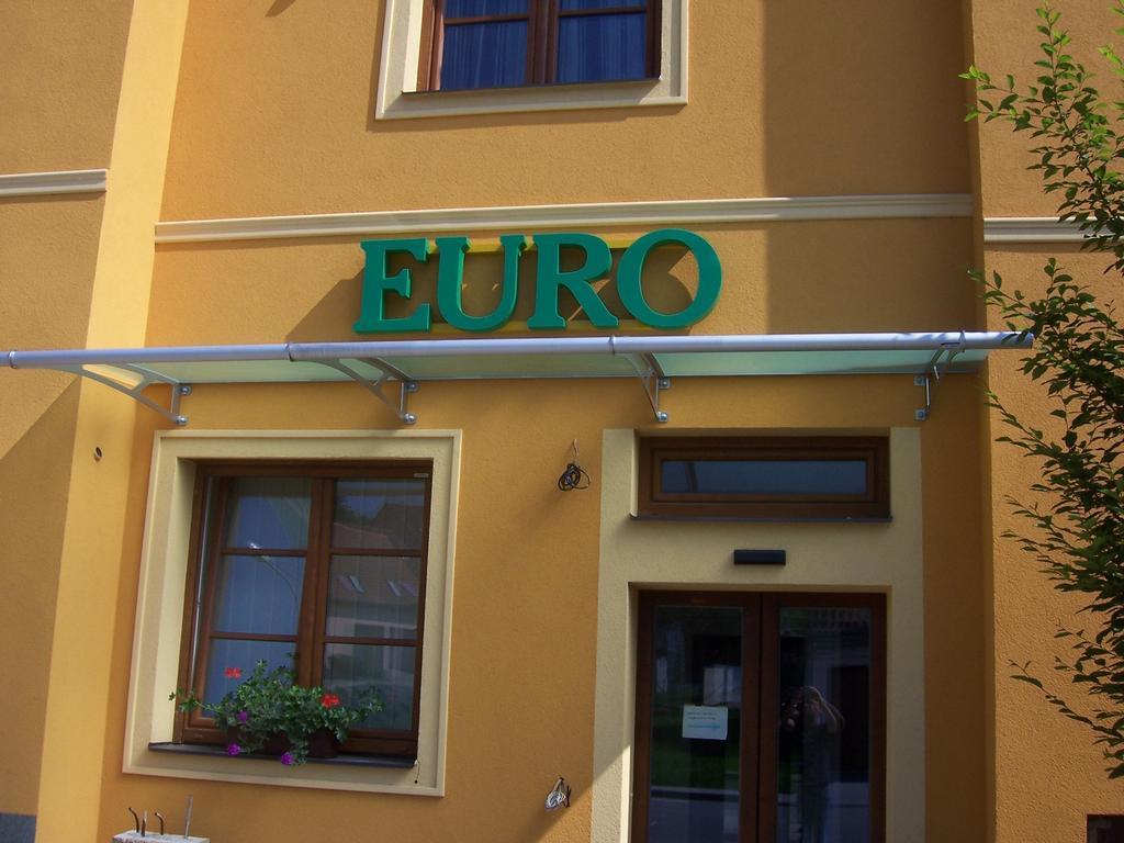 Pension Euro Mikulov Exterior foto