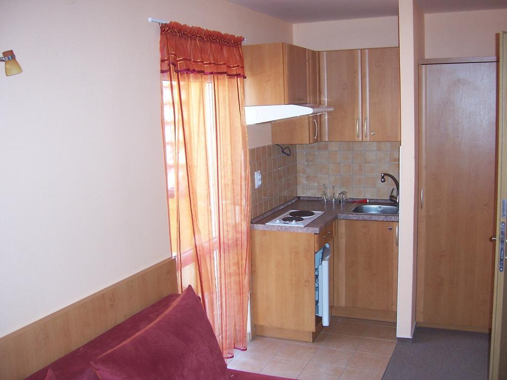 Pension Euro Mikulov Exterior foto